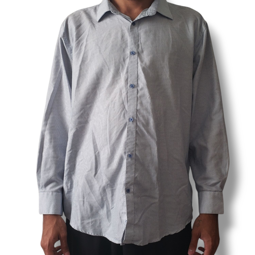 Black label by Ruffini white with blue dots button-up shirt in size L slim fit